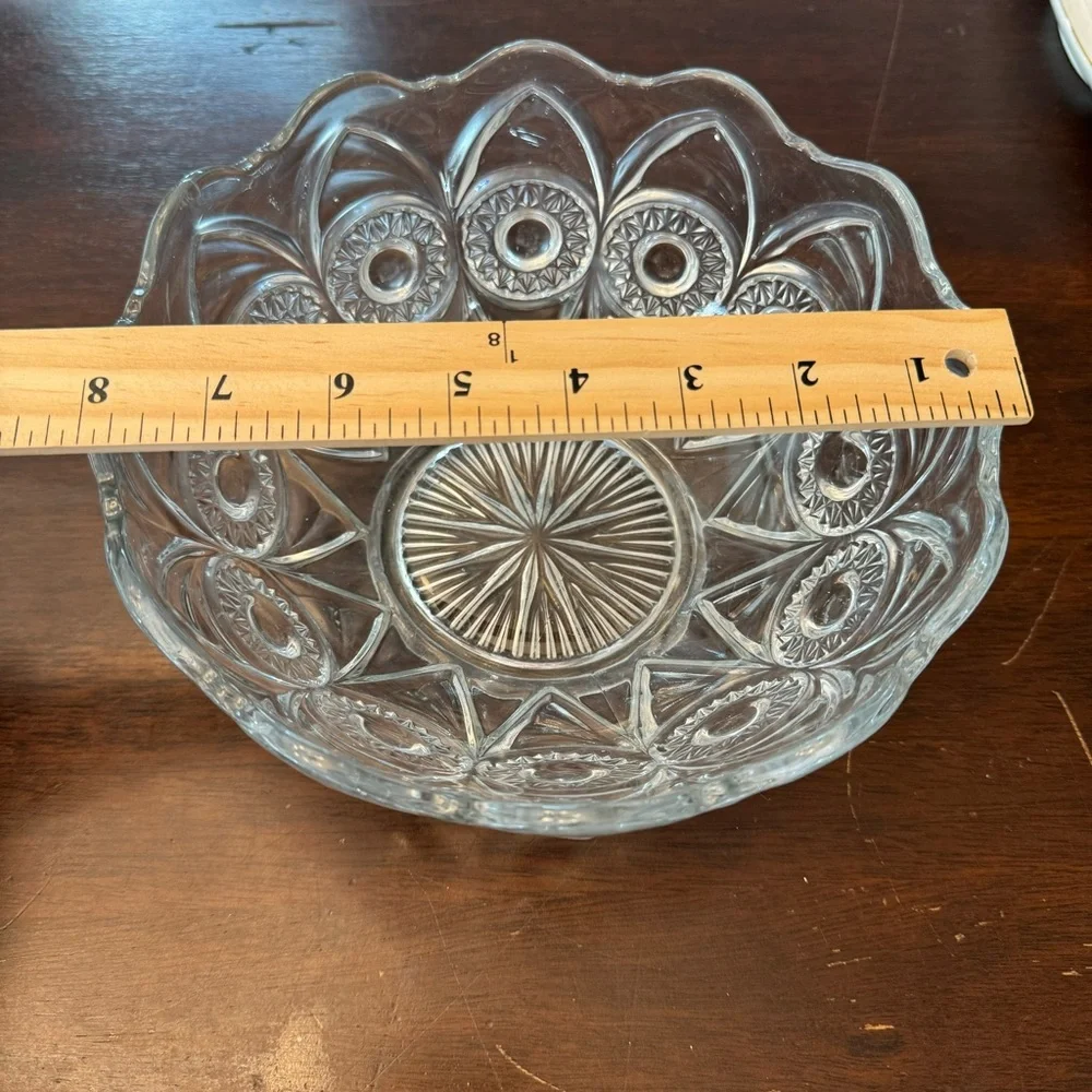 Bullseye Fan Vintage Art Deco Glass Bowl